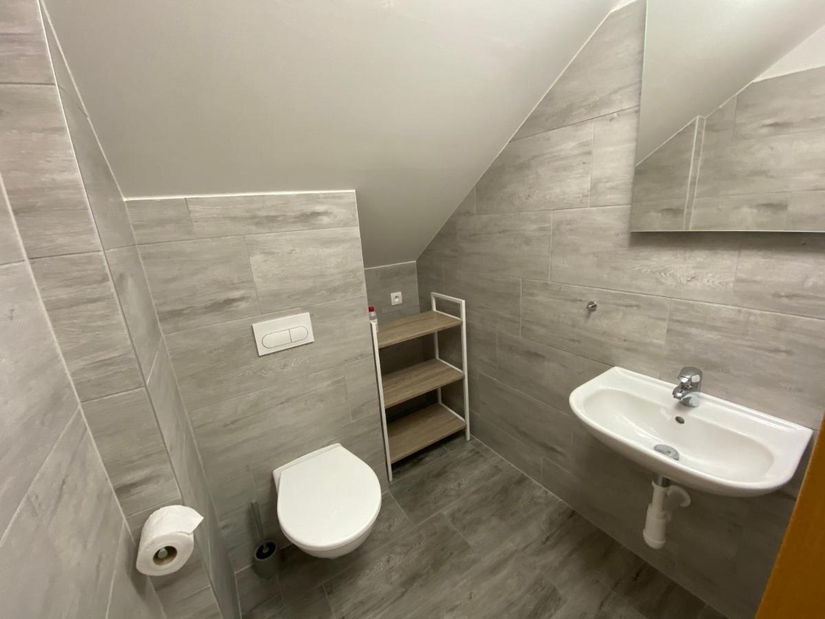 No. 34 Appartement Hradec Králové Buitenkant foto